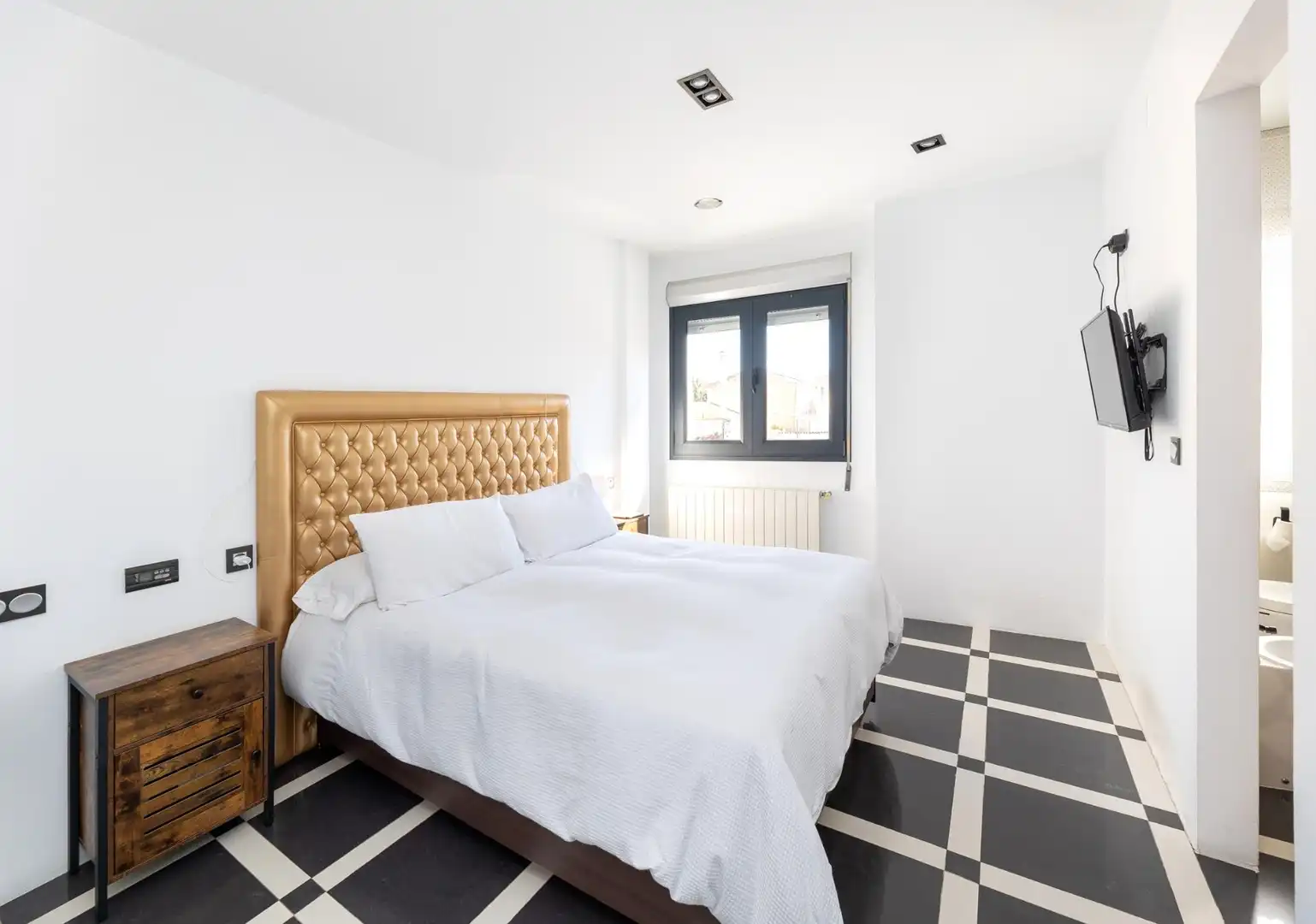 Dormitori de Casa o xalet en venda en Armilla amb Calefacció, Terrassa i Moblat
