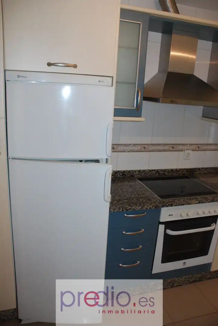 Cocina de Piso en venta en Lugo con Calefacción, Parquet y Trastero