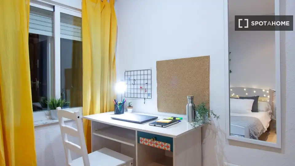 Room in Vidal