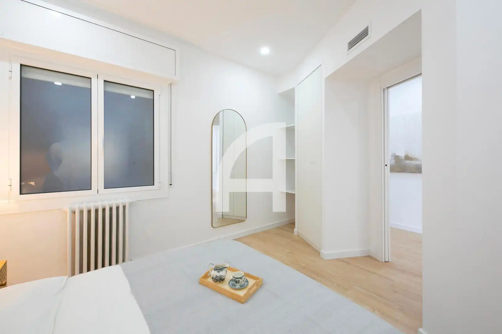 Schlafzimmer von Wohnung zum Verkauf in Barcelona mit Klimaanlage, Heizung und Parkett