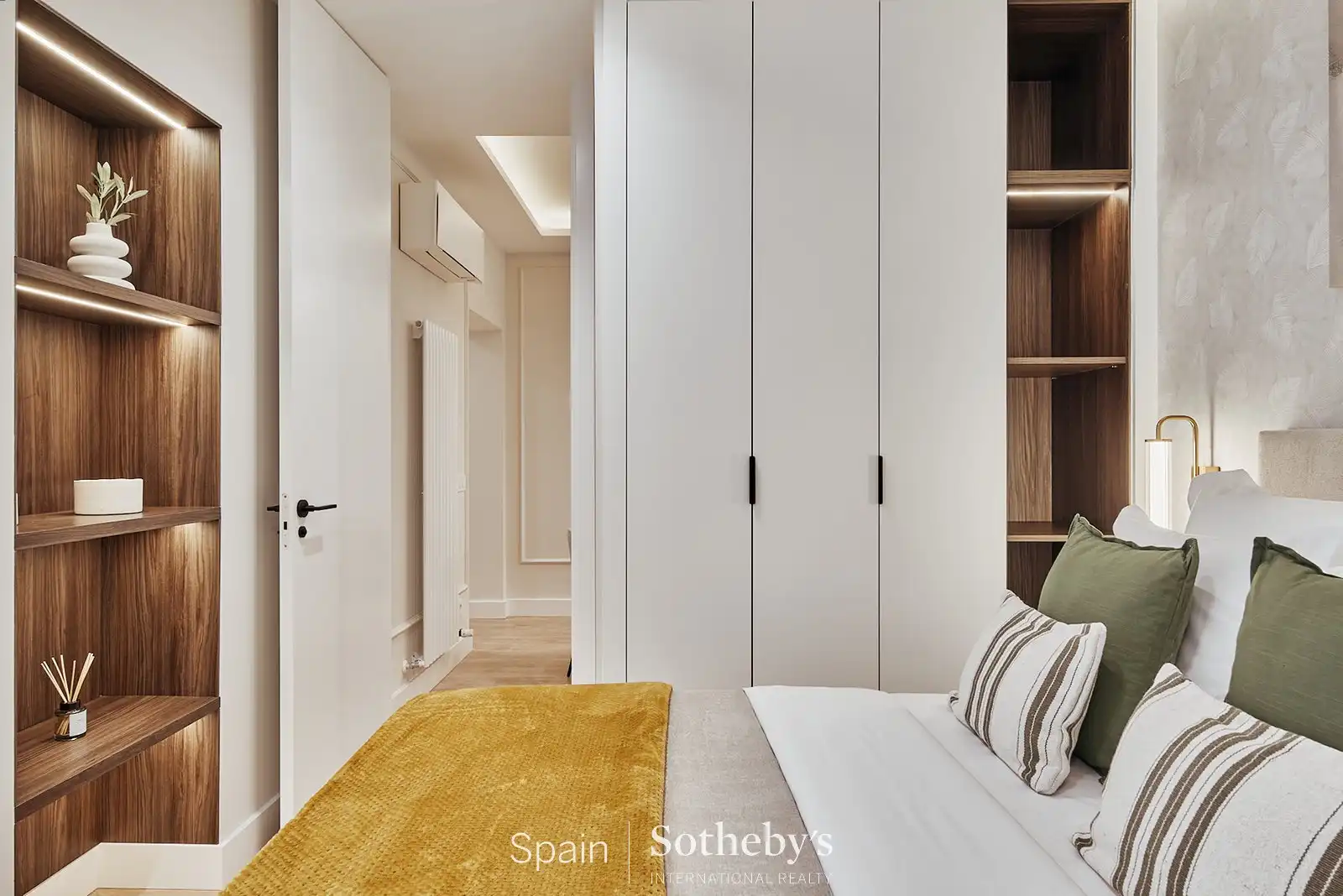 Apartment with lift for sale in Calle de Fernán González, imagen 19