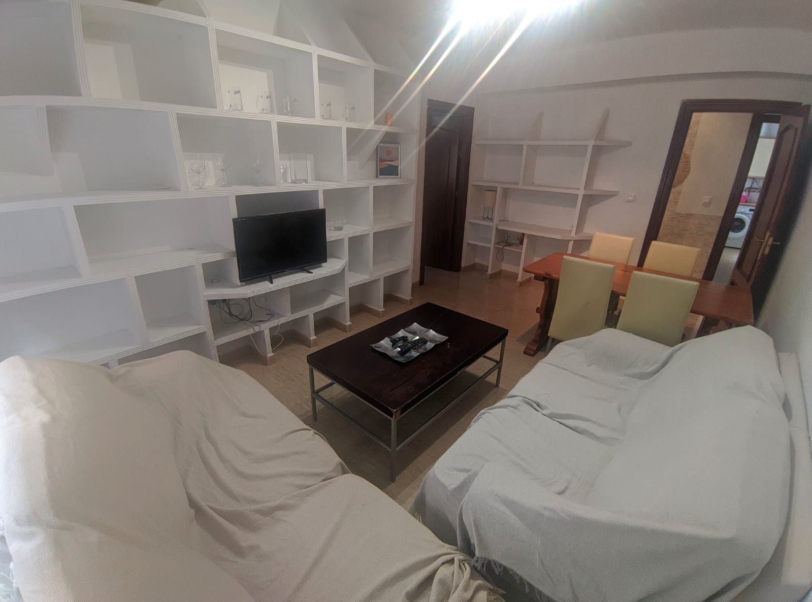 Living room of Flat for sale in  Granada Capital  with Furnished, Washing machine and Microwave