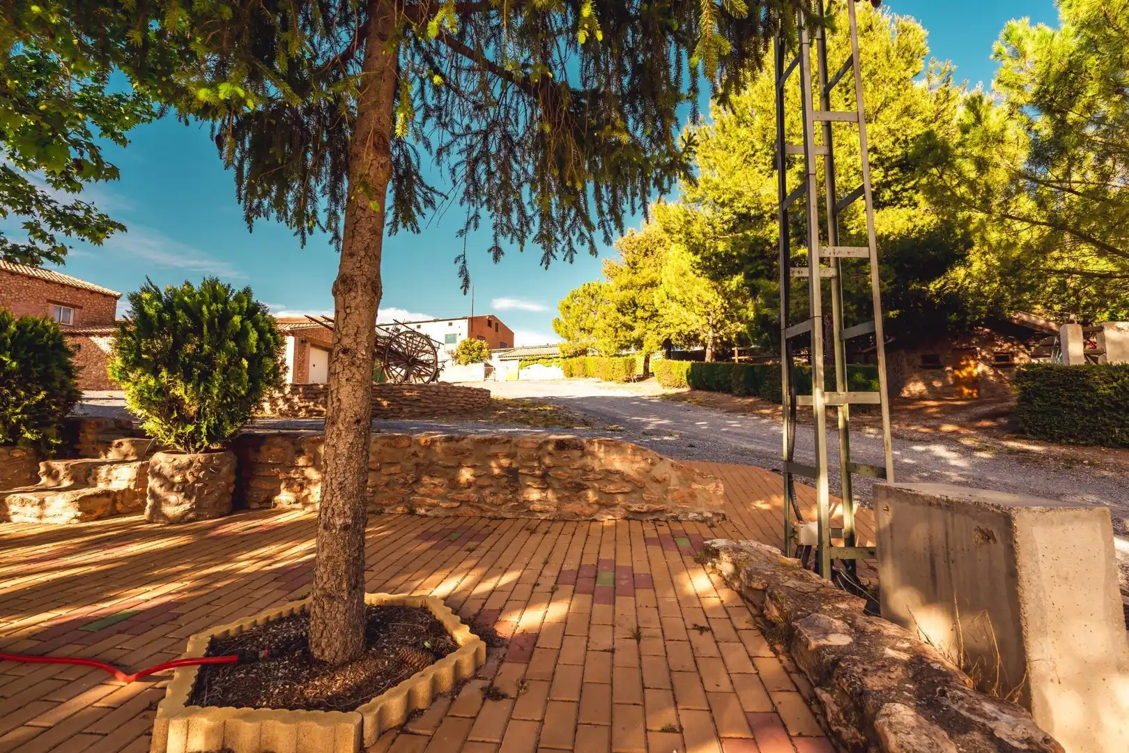 Country homes for sale in Gor