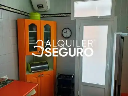 Piso de alquiler en Miranda de Ebro con Calefacción, Terraza y Amueblado