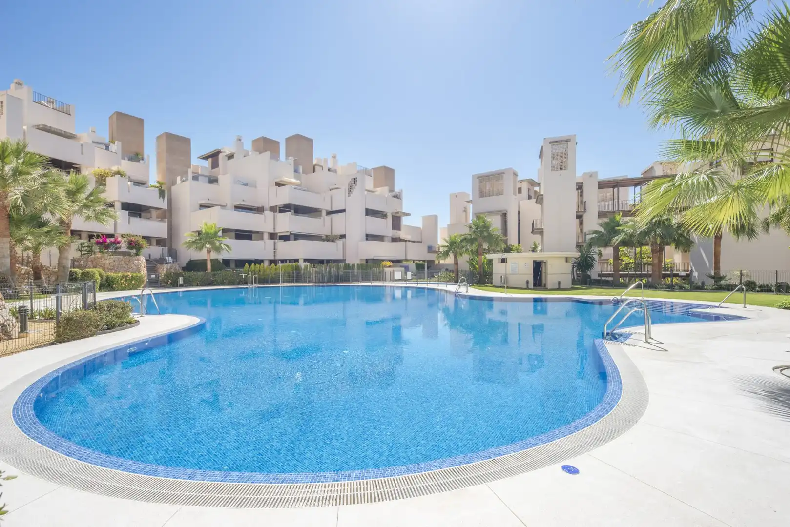 Ático con terraza en venta en Urbanizacion los Pinillos II 40, imagen 5