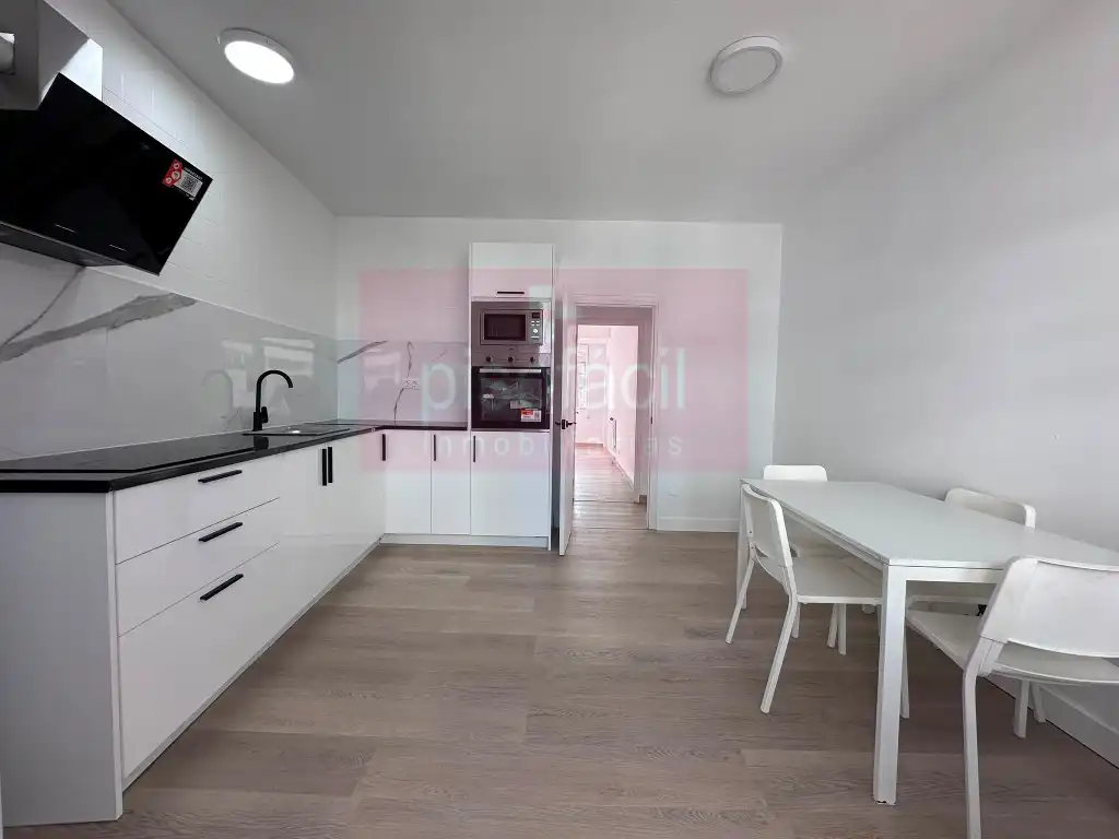 Cocina de Piso en venta en Lugo