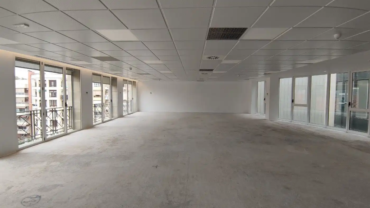 Büro zur Miete in Barcelona mit Heizung