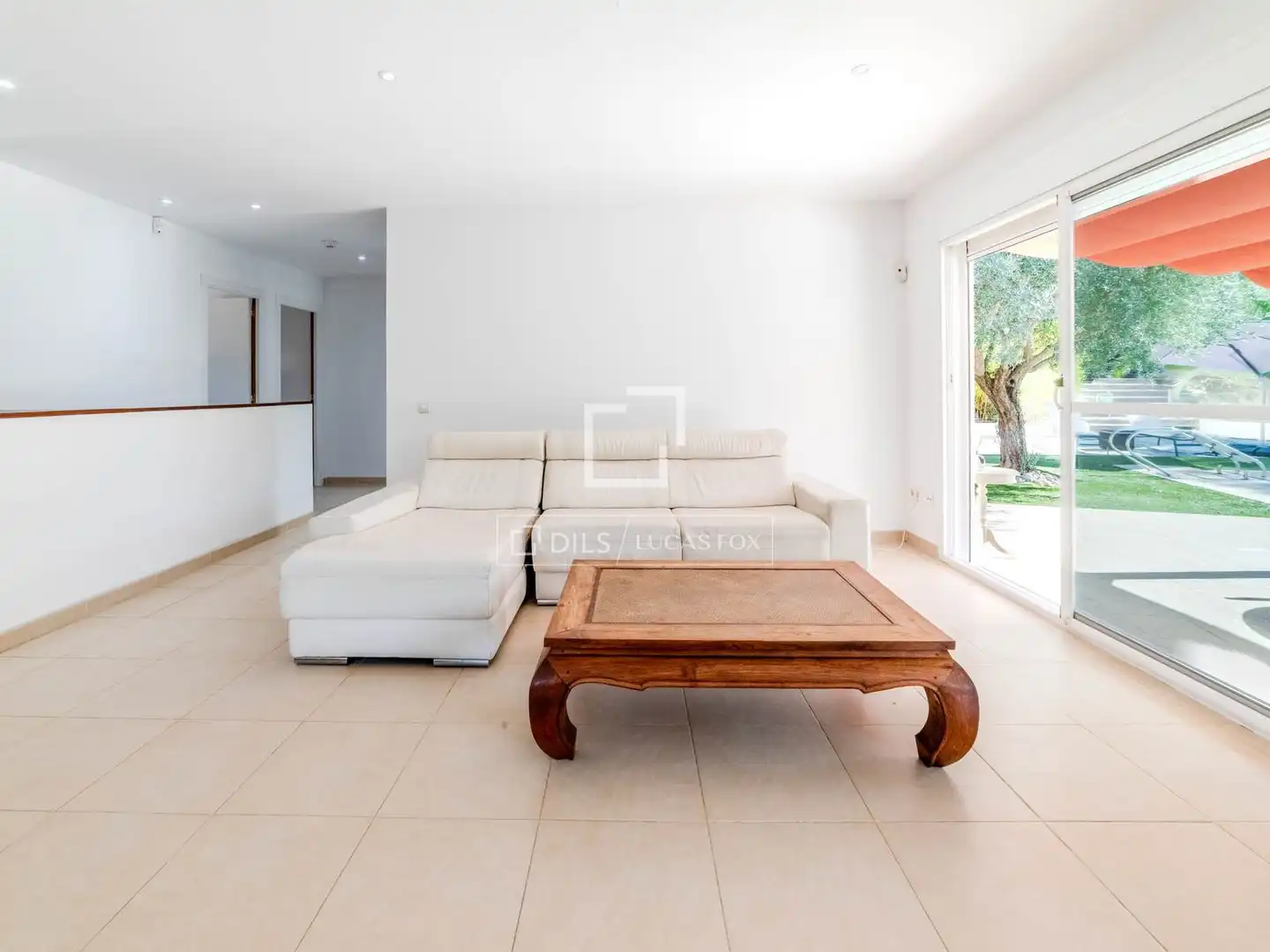 Chalet con piscina en venta en Olivella, imagen 11