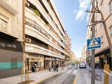 Piso con ascensor en venta en Calle Tejeiro 21