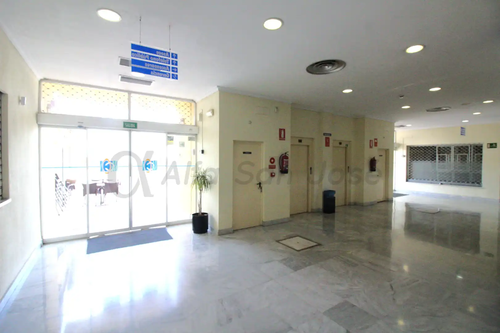 Local comercial en venda a San José de la Rinconada, imagen 22