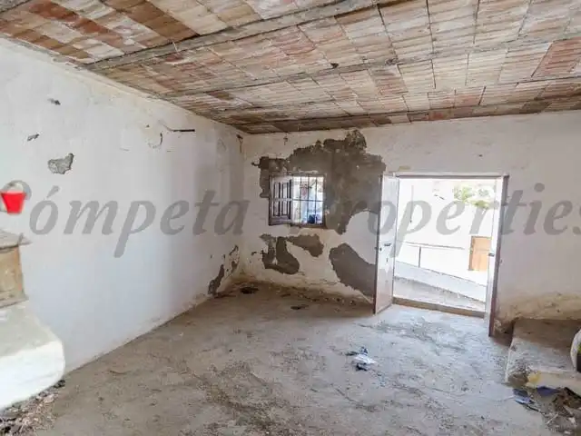 Casa adosada en venta en Salares