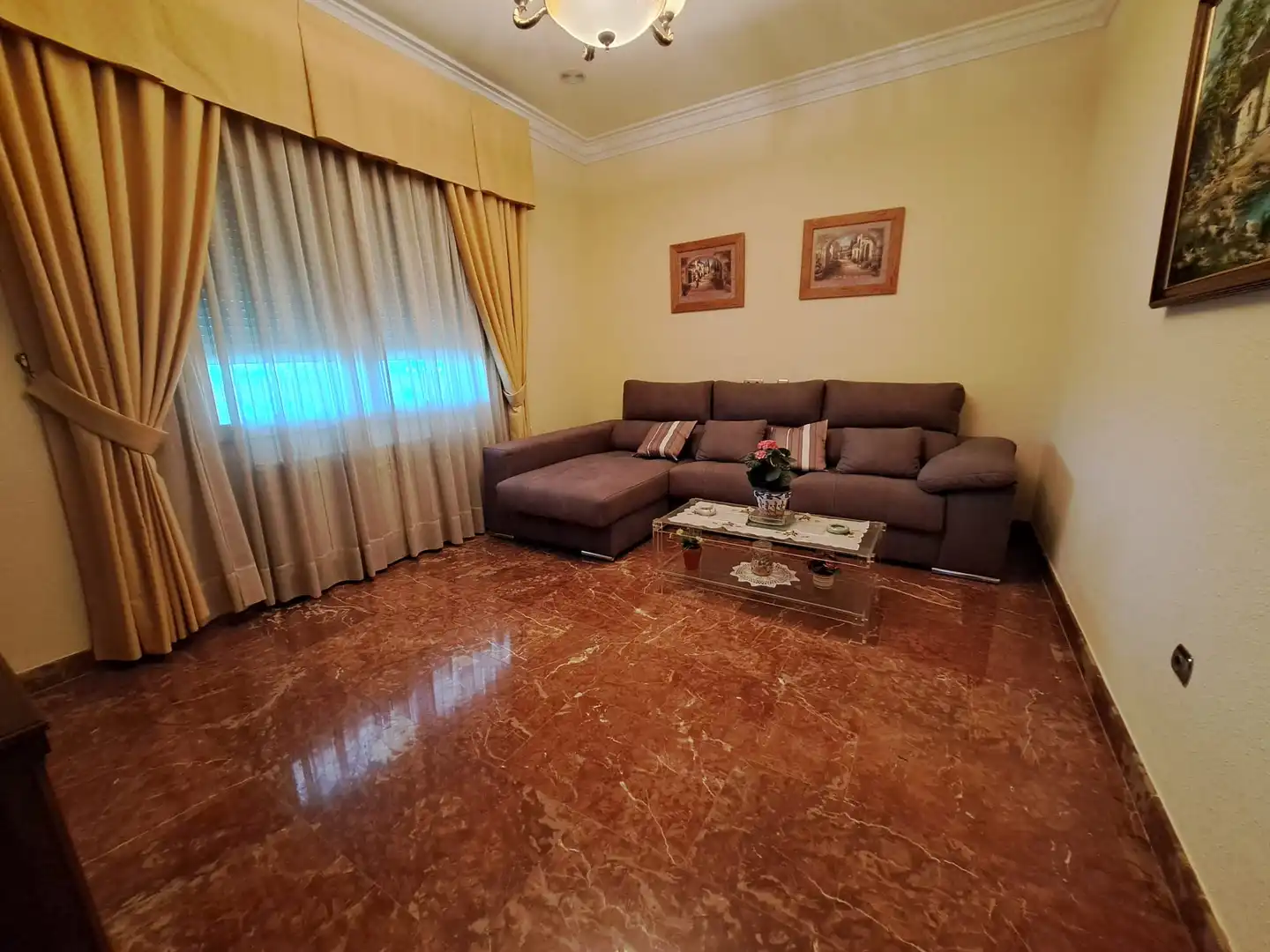 Living room of Houses for sale in L'Alfàs del Pi  with Air Conditioner, Heating and Private garden