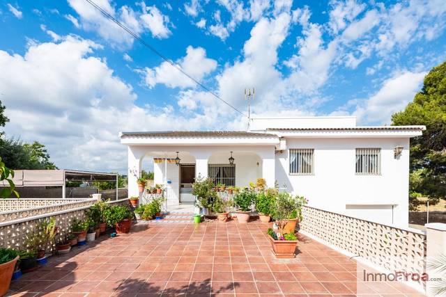 Casa-chalet en Venta en Camí de Paterna - Lloma del Calderer