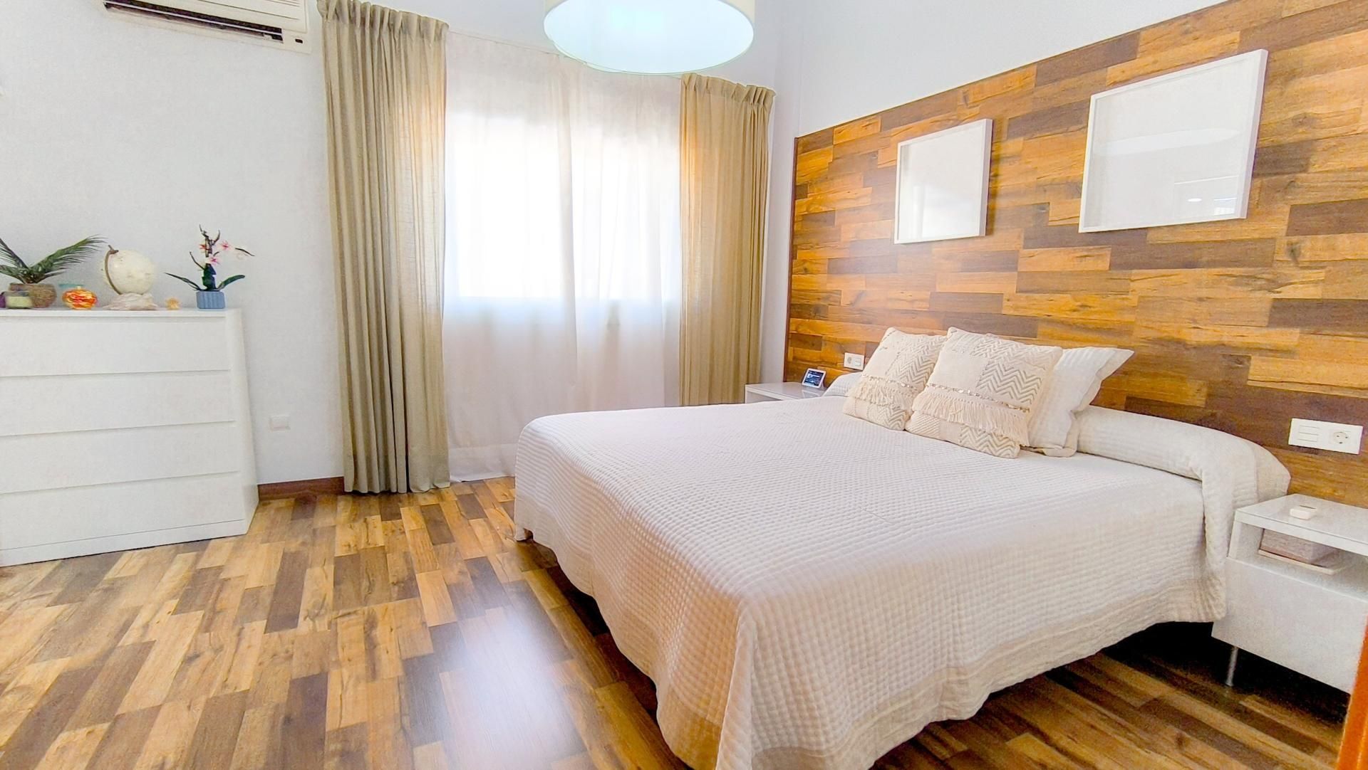 Bedroom of Single-family semi-detached for sale in  Murcia Capital  with Air Conditioner and Terrace