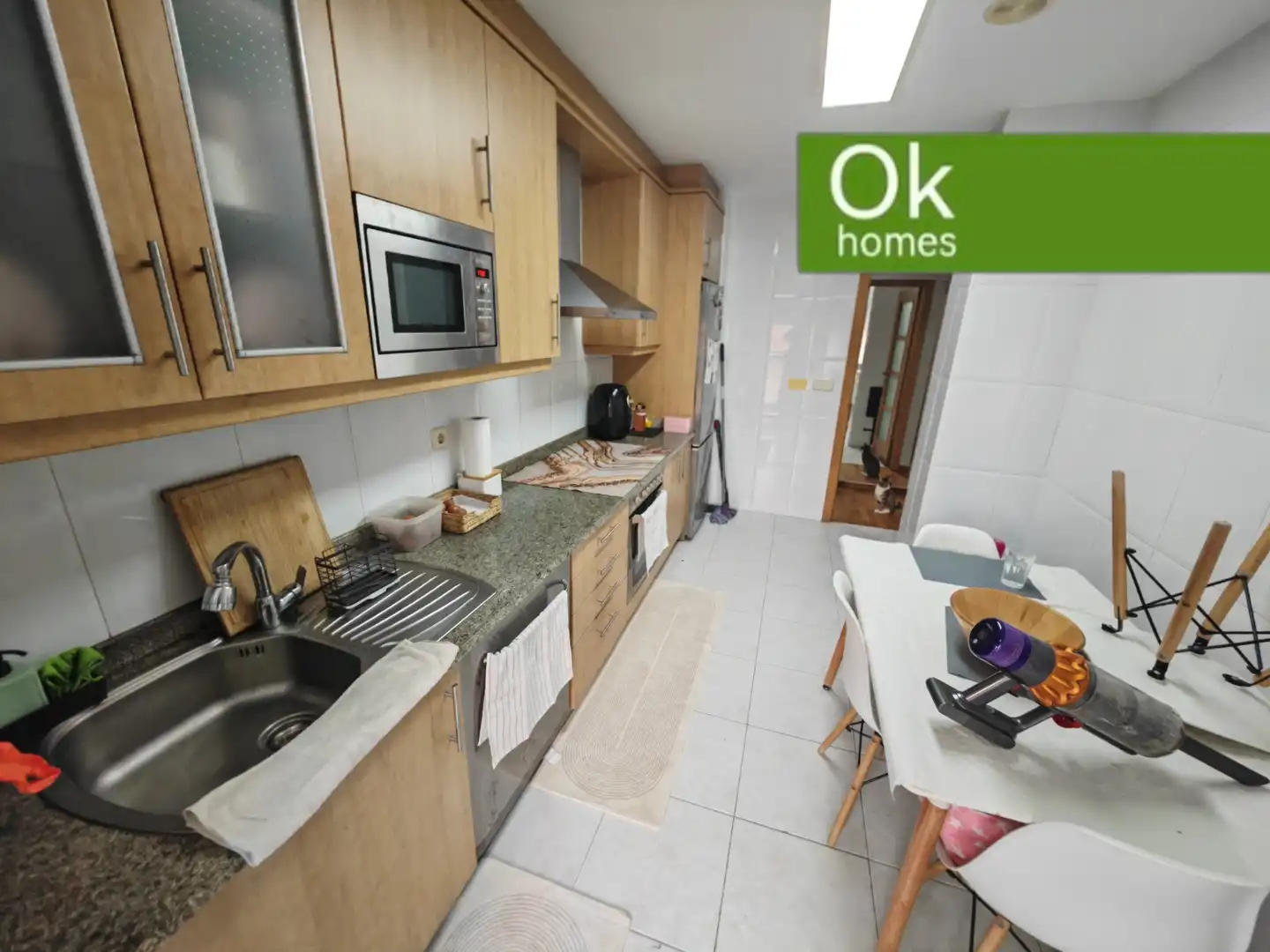 Kitchen of Flat for sale in Arteixo  with Heating, Parquet flooring and Terrace