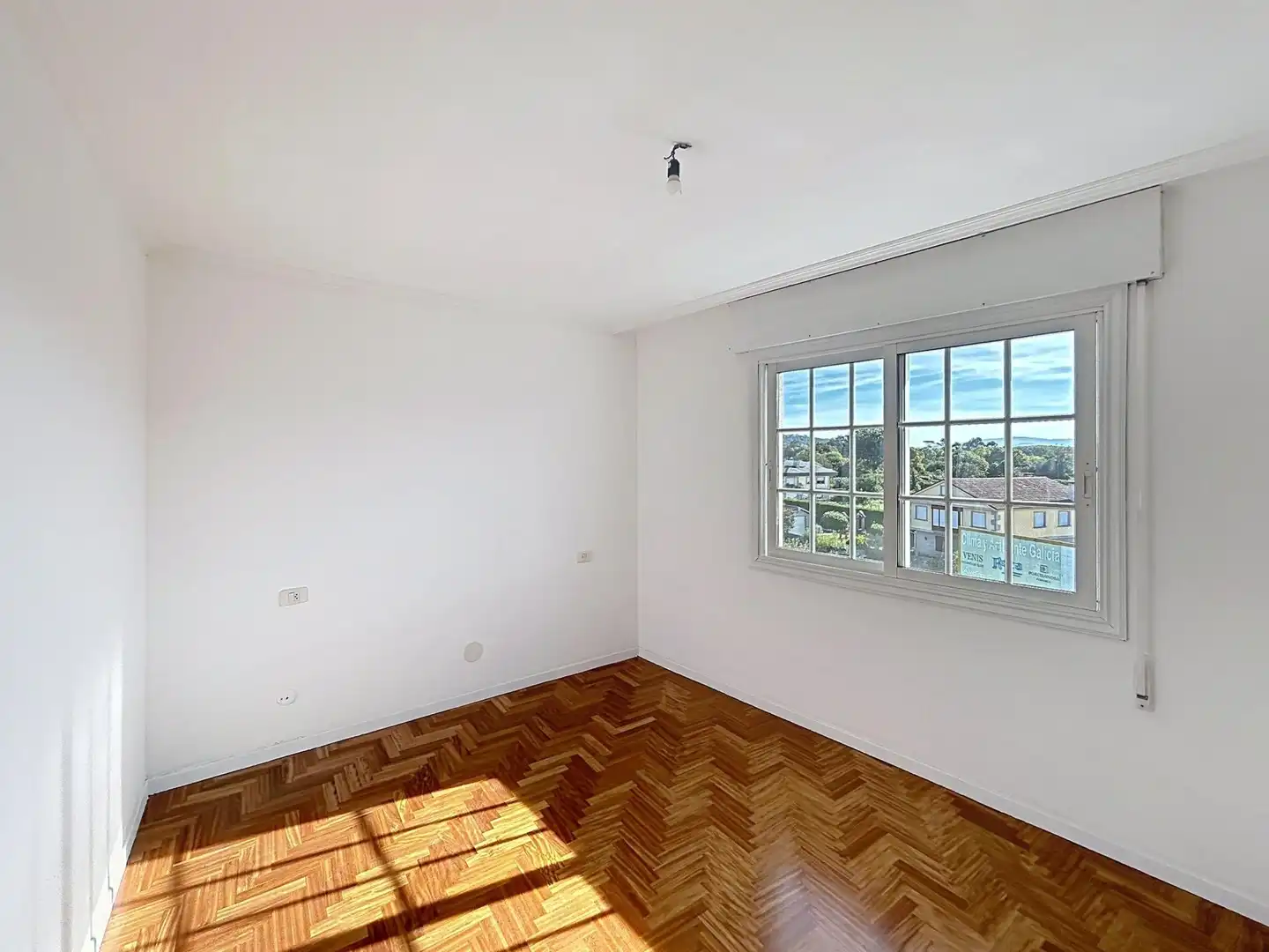 Flat with lift for sale in Tui