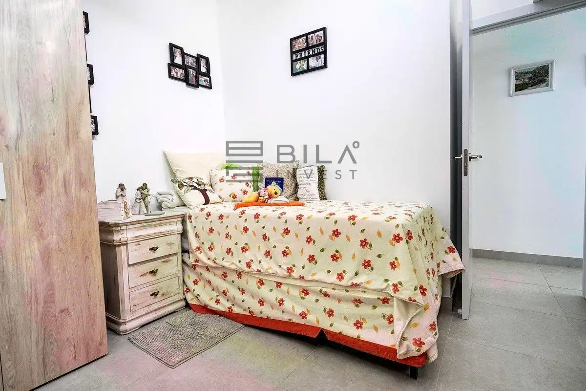 Adosado con piscina en venta en Jade, imagen 17