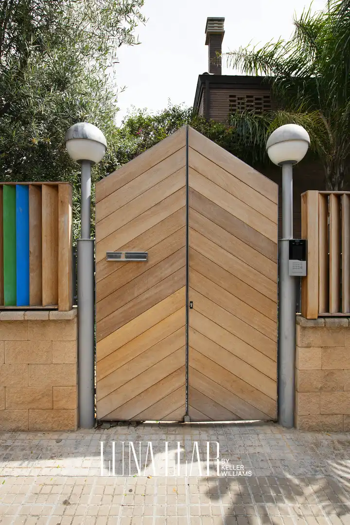 Garten von Haus oder Chalet zum Verkauf in Castelldefels mit Terrasse und Schwimmbad