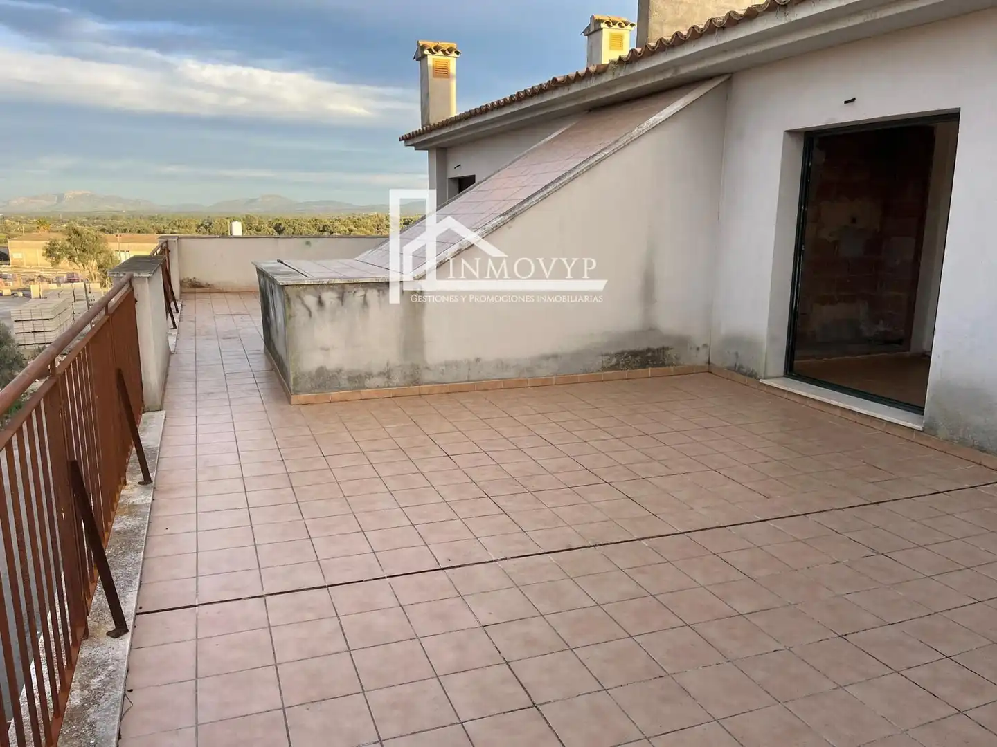 Terrasse von Dachboden zum Verkauf in Maria de la Salut mit Terrasse und Abstellraum