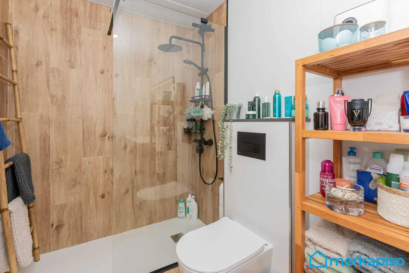 Badezimmer von Maisonette zum Verkauf in Sant Climent de Llobregat mit Klimaanlage, Terrasse und Balkon