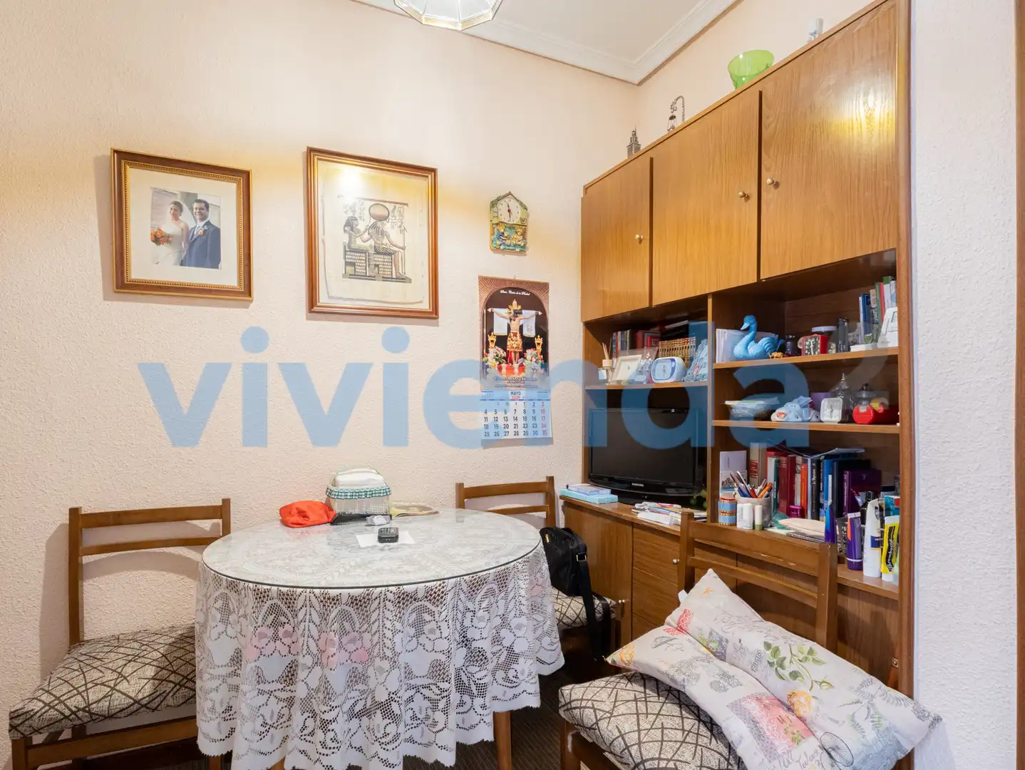 Flat with terrace for sale in Calle Campomanes, imagen 5