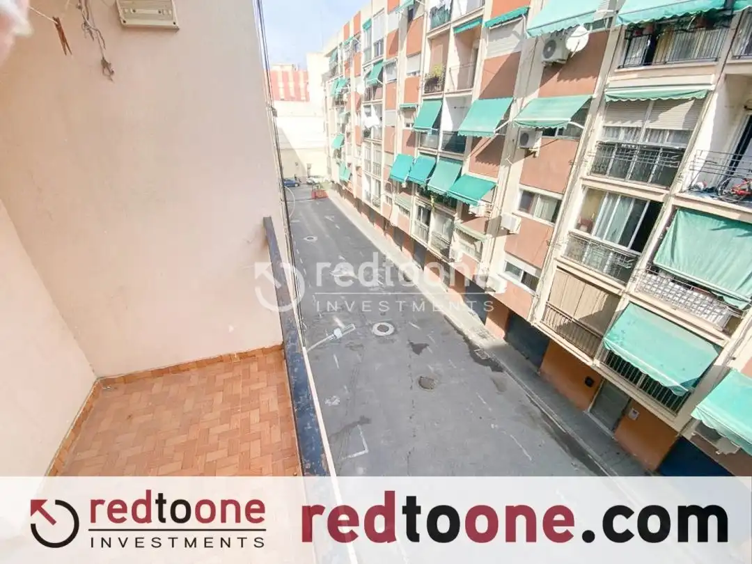 Vista exterior de Piso en venta en Alicante / Alacant con Terraza