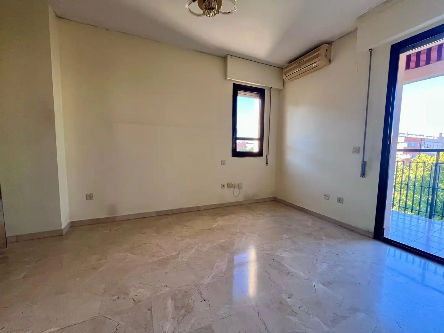 Flat with pool for sale in Avenida CIENCIAS (DE LAS) 31, imagen 16