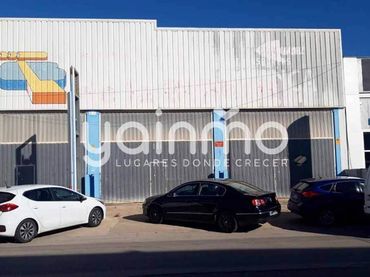 Nau industrial de lloguer a Jaén - CALLE CASTELLAR
