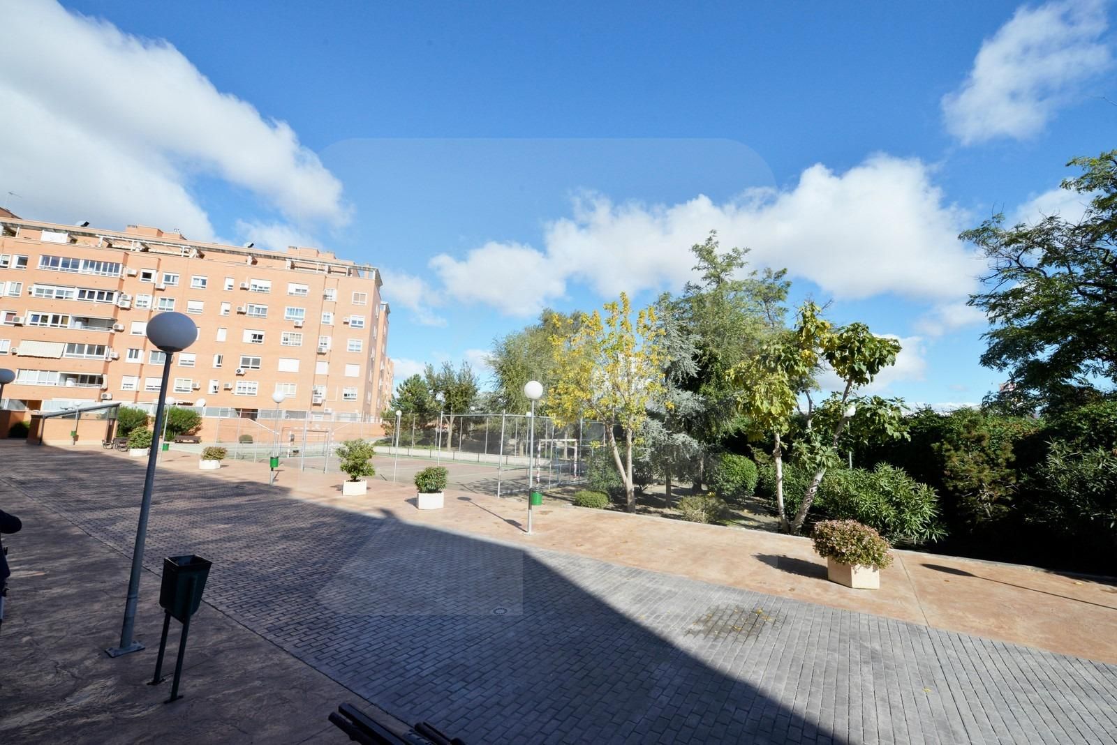 Apartamento en venta en Calle GUARDIA CIVIL, Guardia Civil - Zona industrial