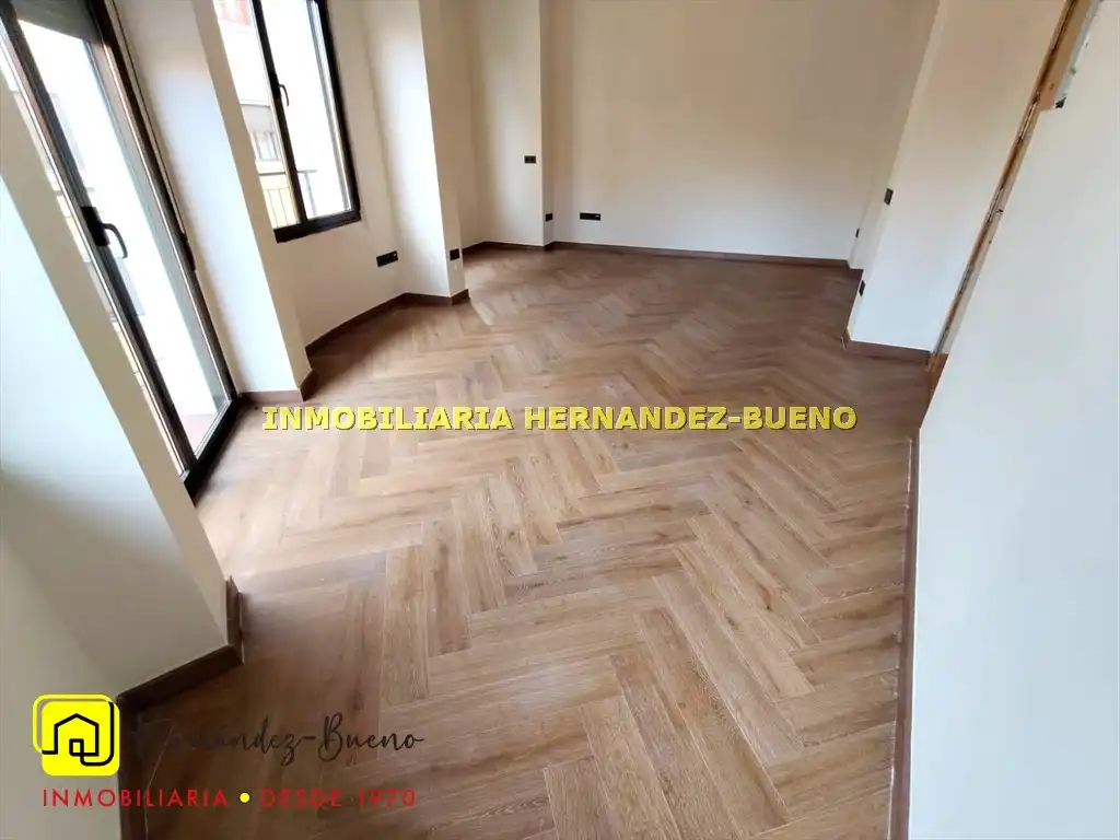 Geschaftsraum zur Miete in Salamanca, Salamanca