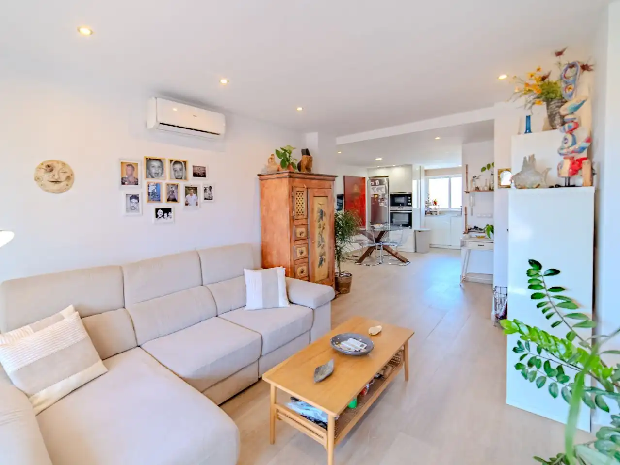 Living room of Flat for sale in Málaga Capital  with Air Conditioner, Terrace and Balcony
