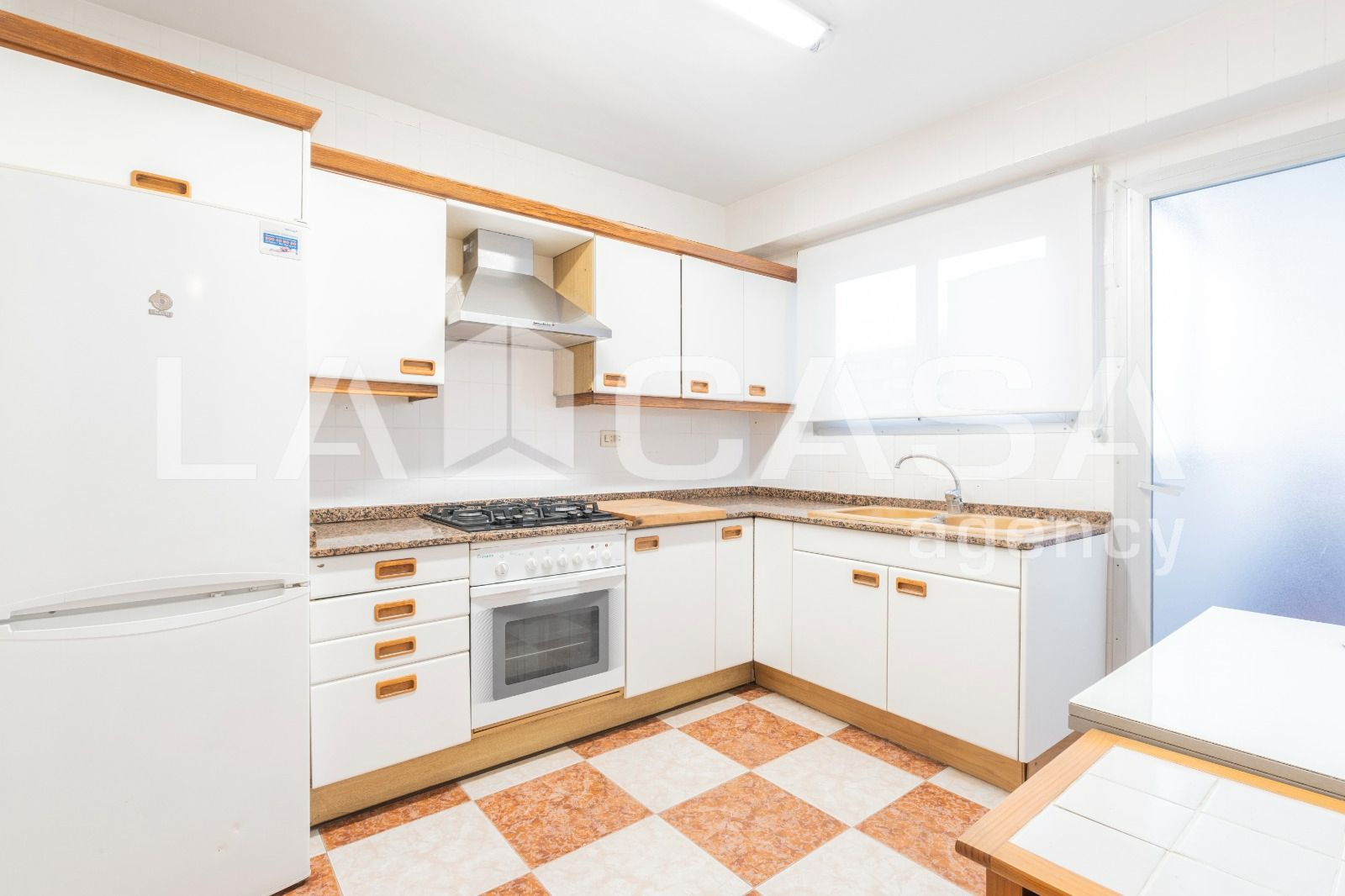 Piso en venta en Carrer d'Abén al Abbar, Albors, Camins al Grau