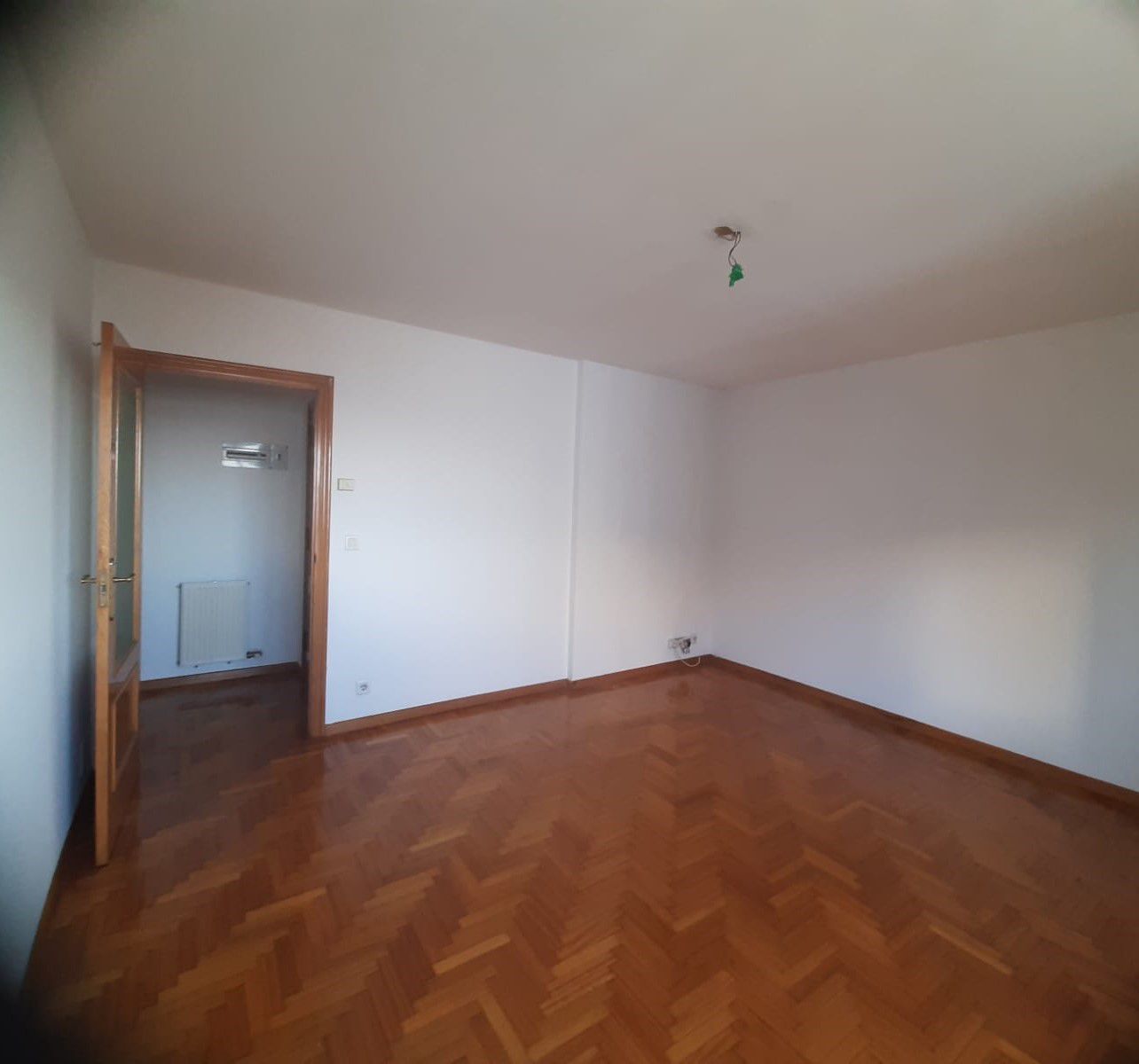 Bedroom of Flat for sale in Vigo   with Air Conditioner, Heating and Parquet flooring