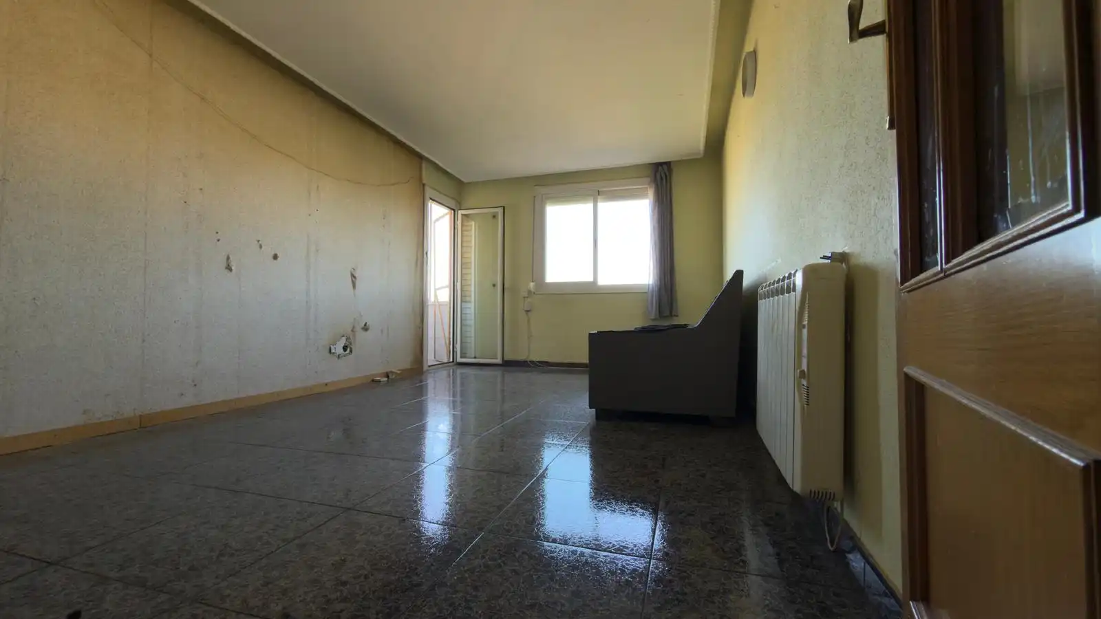 Living room of Flat for sale in Granollers  with Heating and Balcony
