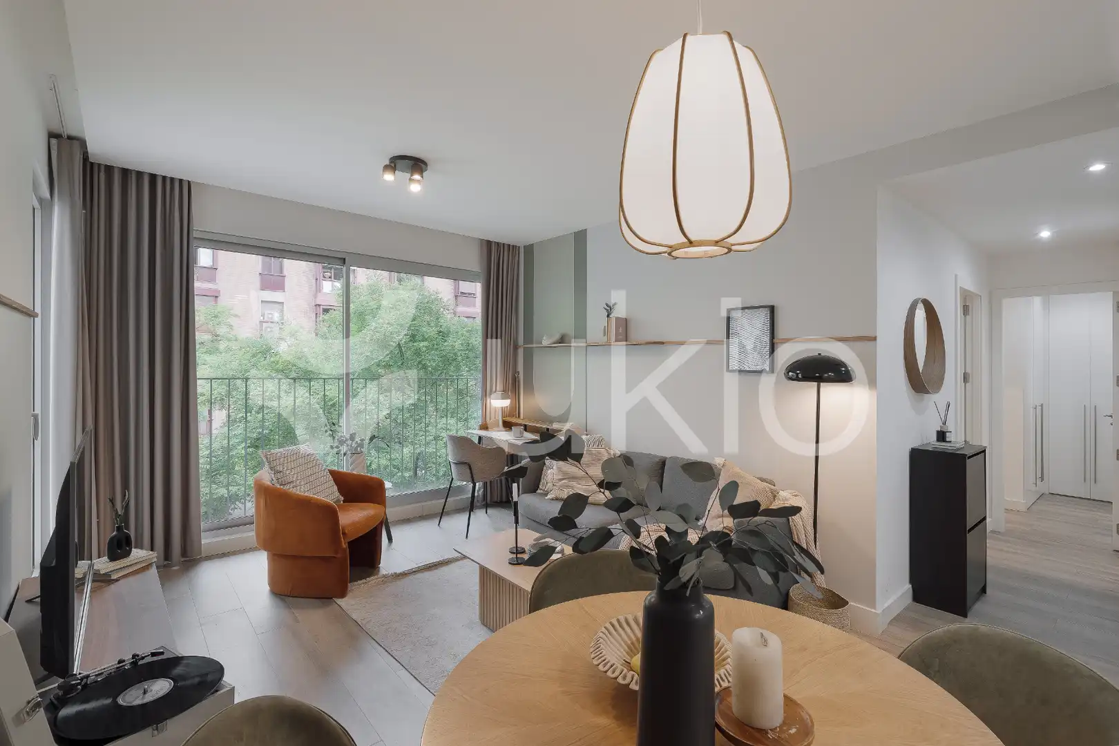 Sala d'estar de Apartament de lloguer en Madrid amb Aire condicionat, Calefacció i Terrassa