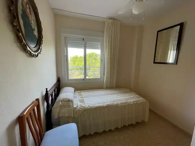 Habitación de Piso en venta en Alicante / Alacant con Terraza, Trastero y Amueblado
