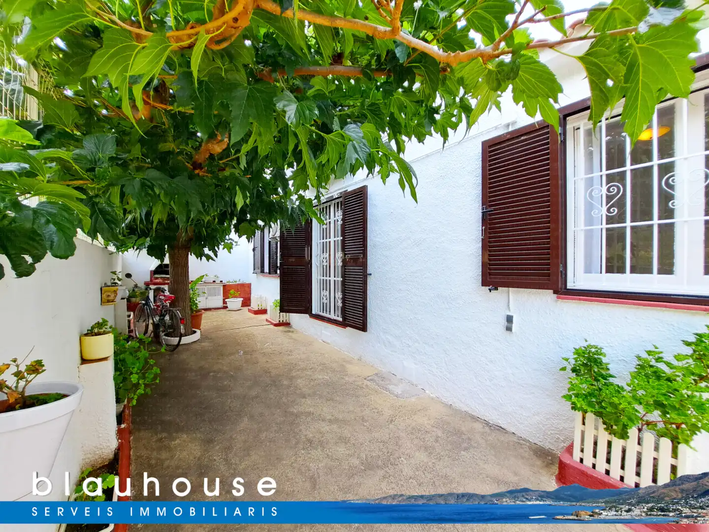 Vista exterior de Apartamento en venta en Llançà con Terraza