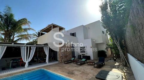 Foto 2 de Casa adosada de lloguer a Rodalquilar - La Isleta, Níjar