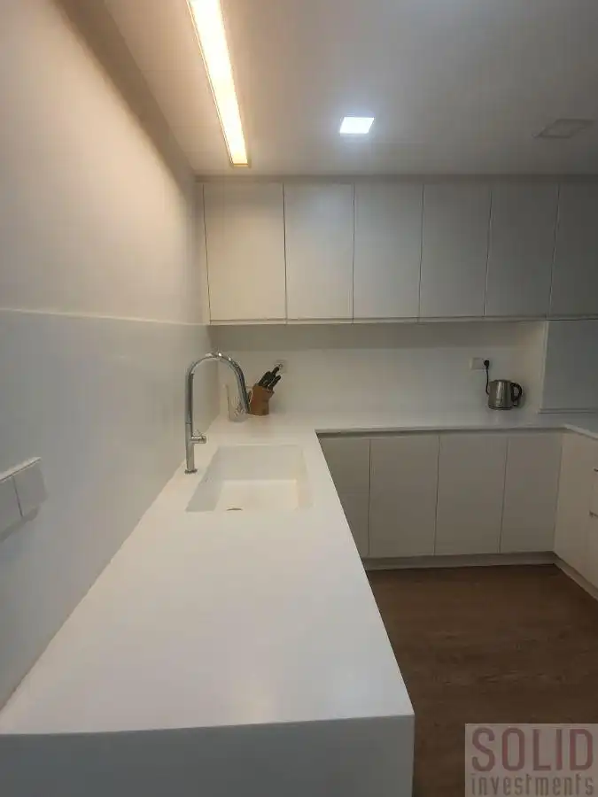 Flat for rent in alameda, Exposició