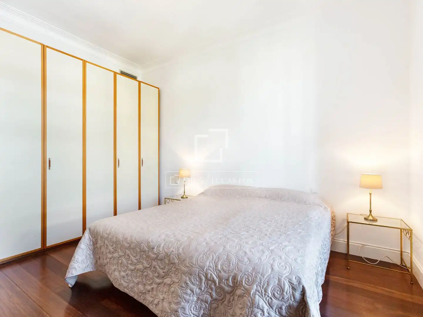 Bedroom of Flat for sale in Barcelona  with Air Conditioner, Heating and Terrace
