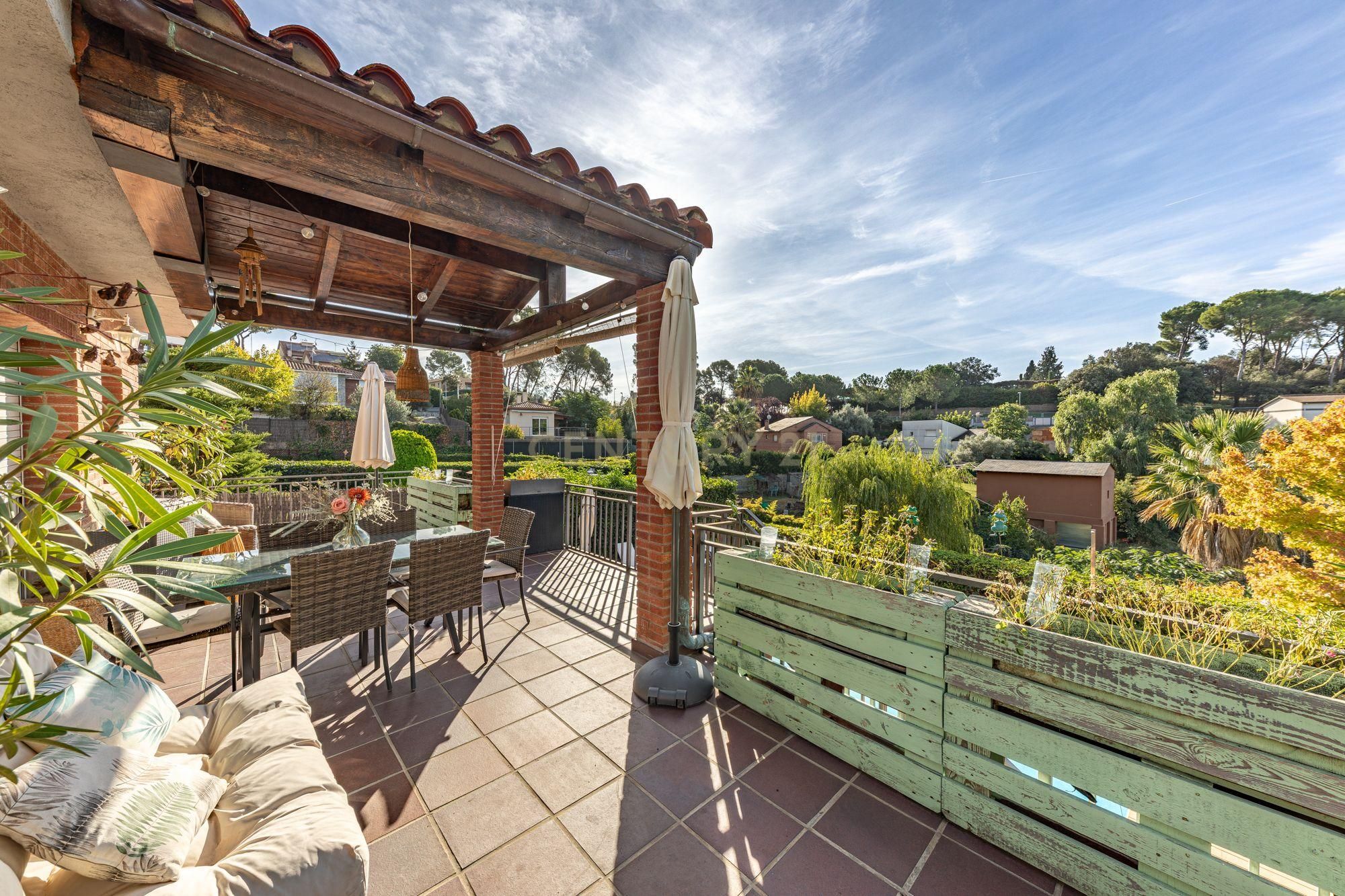 Terrassa de Casa o xalet en venda en Lliçà de Vall amb Aire condicionat, Jardí privat i Traster