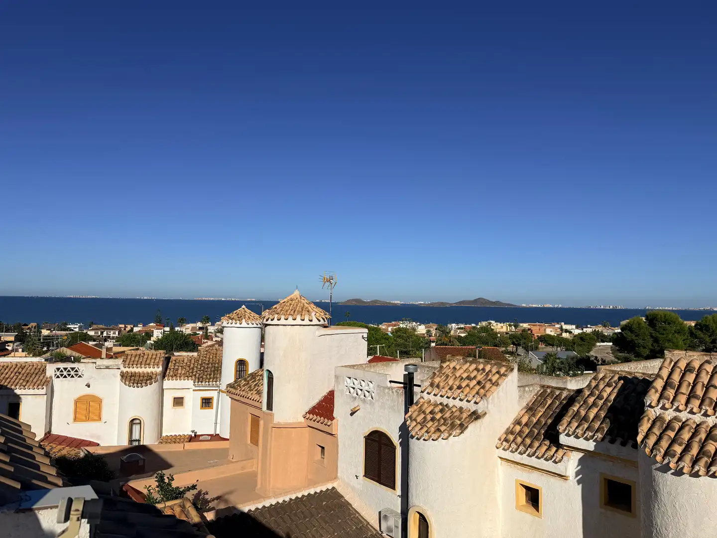 Detached homes for sale in Calle Pantano Uret, Los Urrutias