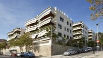 Exterior view of Flat to rent in  Barcelona Capital  with Private garden, Terrace and Storage room