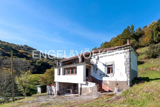 Finca rústica en Venta en PE SEL DE SUTO 980 Polígono 8 Parcela 340 0001069  en Ruesga