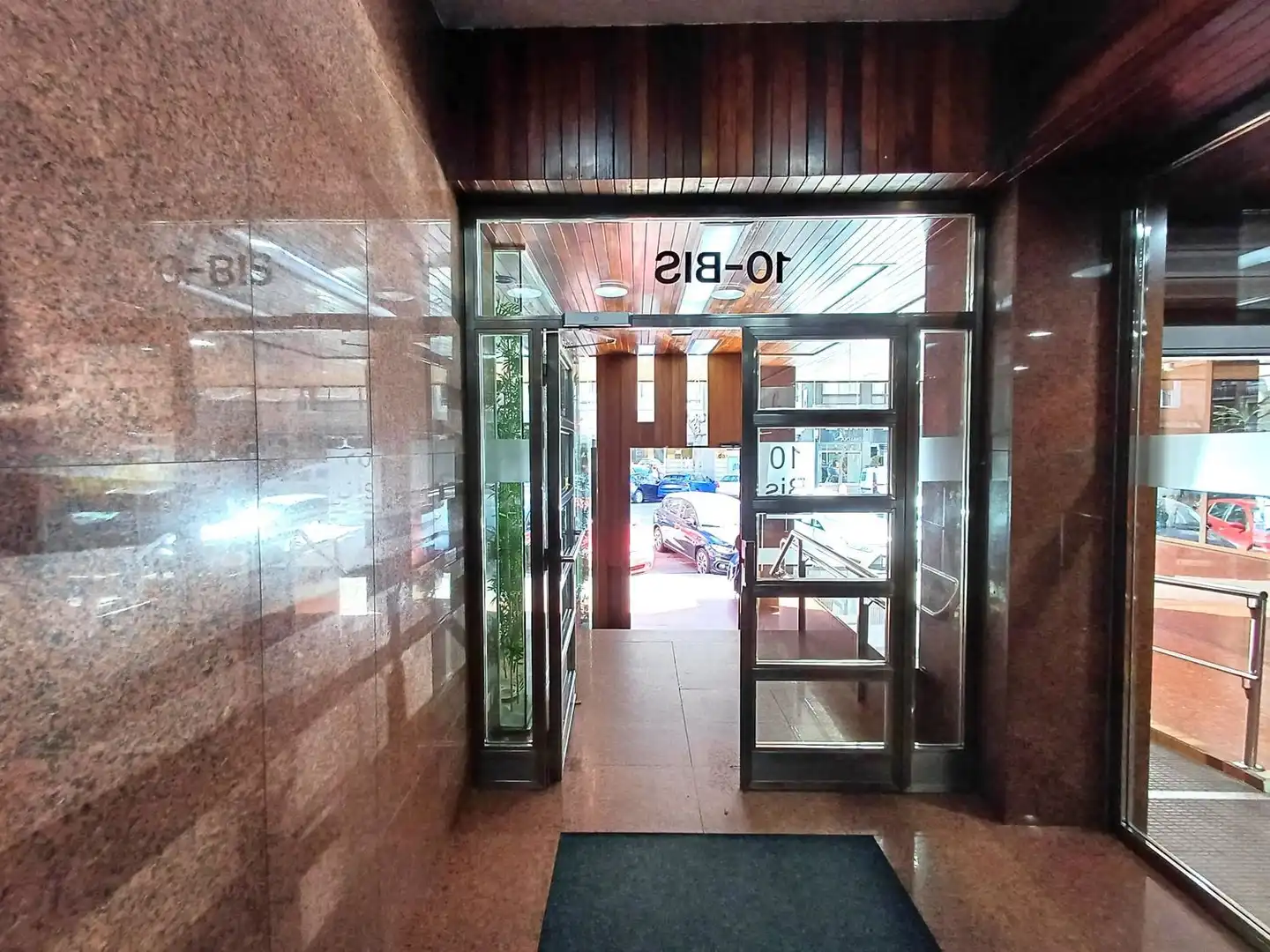 Oficina en venda en Bilbao  amb Calefacció