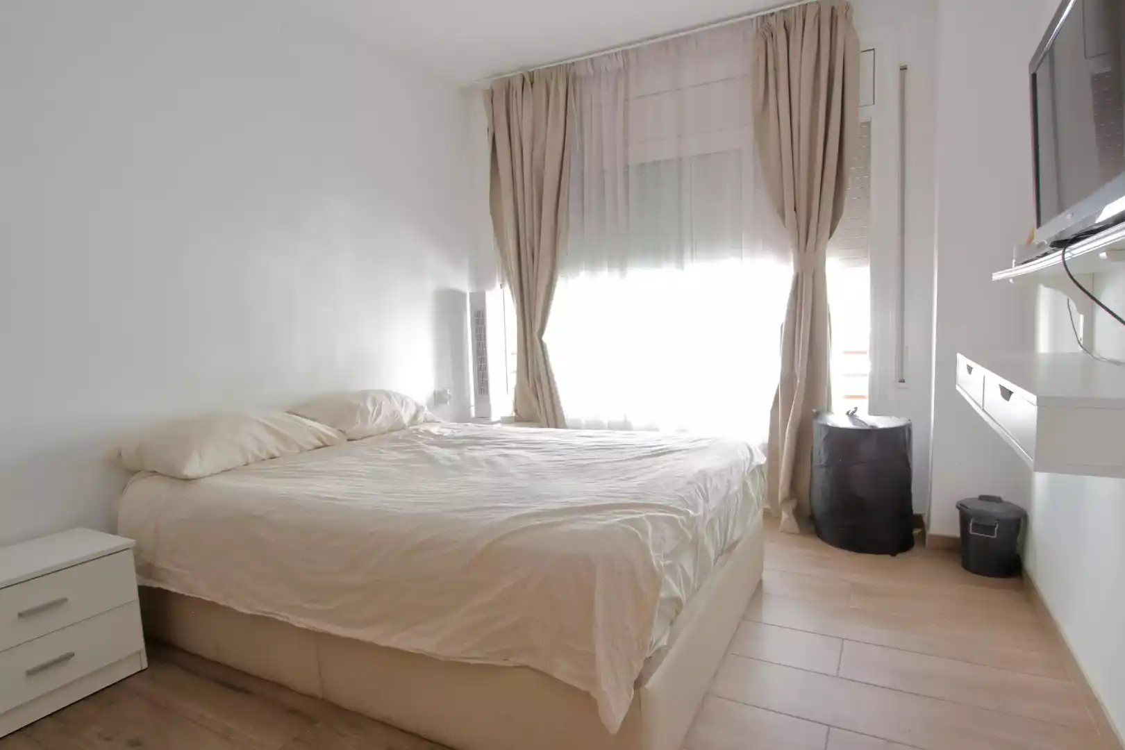 Habitación de Piso en venta en Girona con Aire acondicionado, Calefacción y Terraza