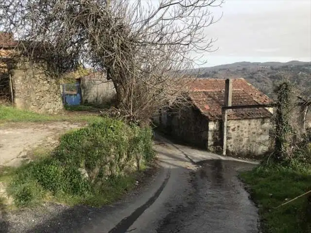 Habitatge en venda a Lobios