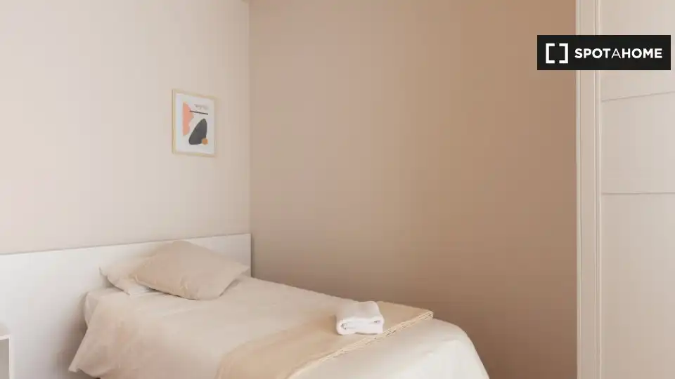 Habitació a El Parc i la Llacuna del Poblenou
