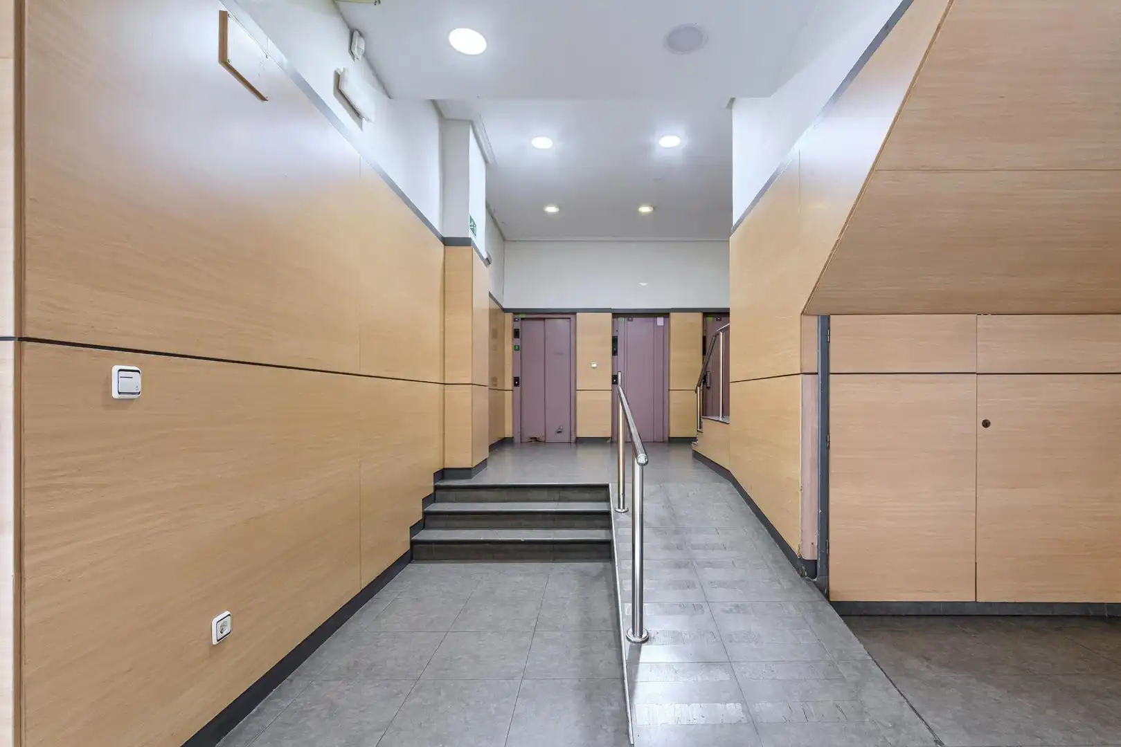 Büro zum Verkauf in Bilbao  mit Klimaanlage