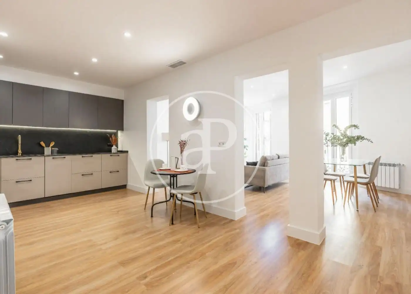 Dining room of Flat for sale in Madrid  with Air Conditioner, Heating and Balcony